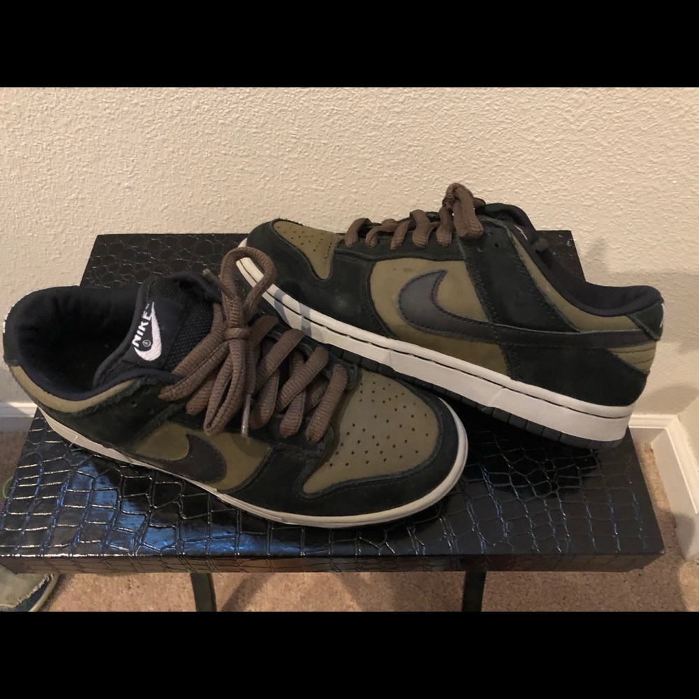 Used Nike loden sb dunks